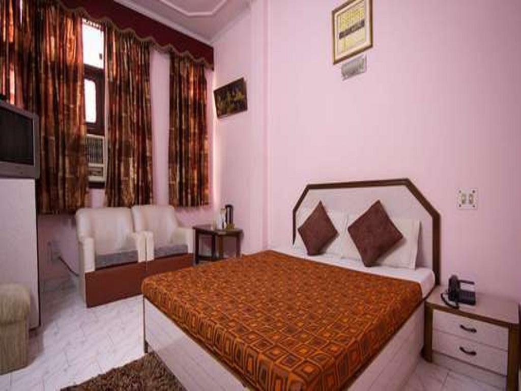 Hotel Woodland Deluxe New Delhi Phòng bức ảnh